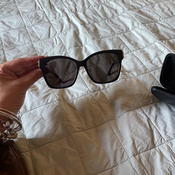 Sunglasses balenciaga - Picture 1 of 6